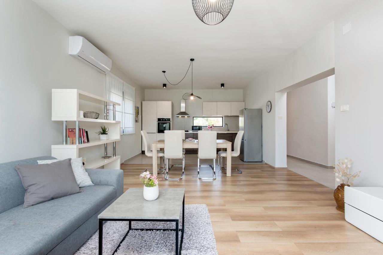 Apartman Olea พูลา ภายนอก รูปภาพ